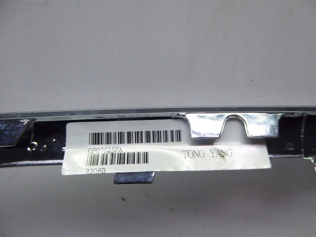 Vectra c молдинг бампера решётка нижняя хром с Разборки