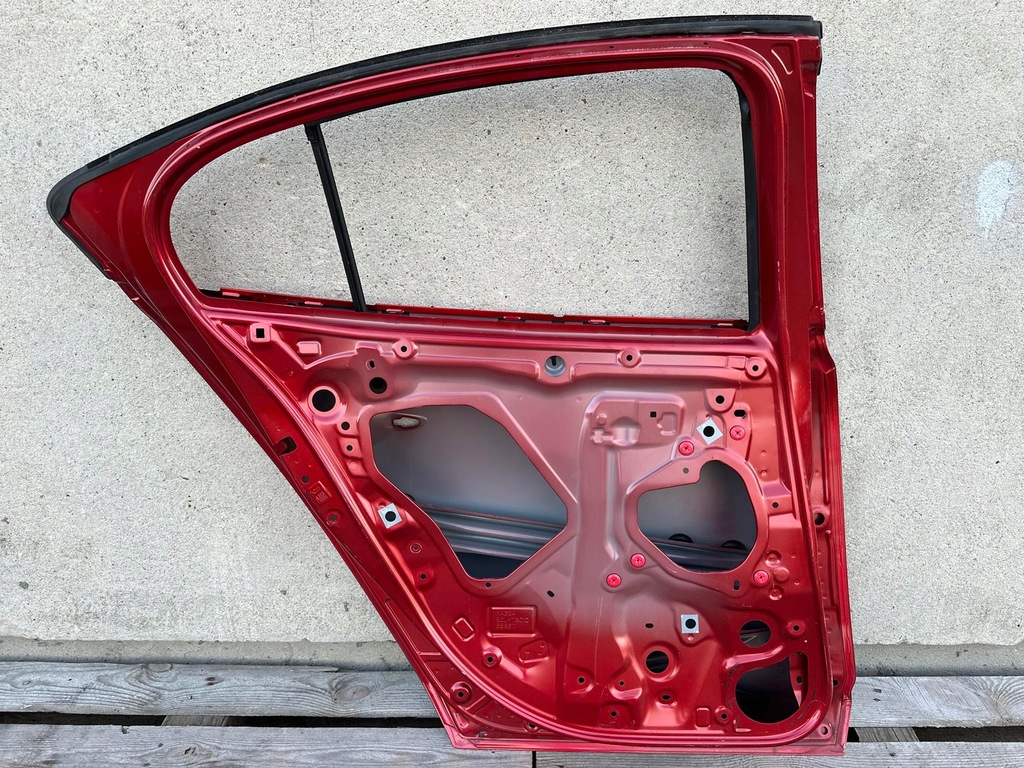 фото №6, Дверь задняя задние левая mazda 3 iii bp bc sedan 2019- bardzo ladne