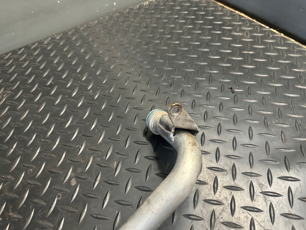 фото №5, Шланг wody audi a8 d4 4.2 tdi cds 057121073k