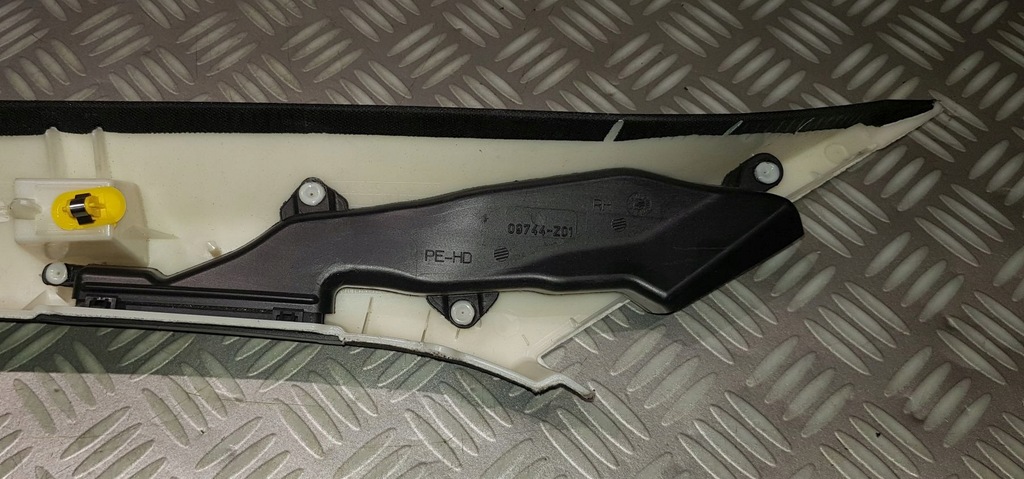 фото №10, Jaguar xf x260 r sport защита правая накладка обшивка стойка a правый перед