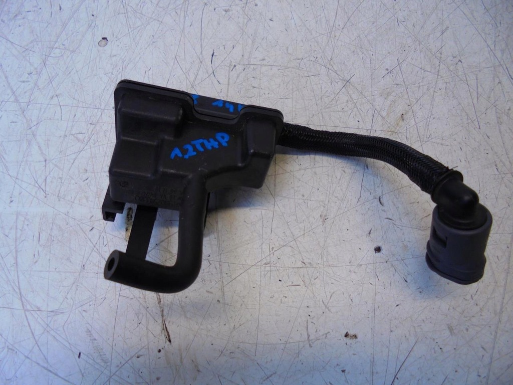 фото №1, Бачок вакуумa peugeot 2008 1.2 thp