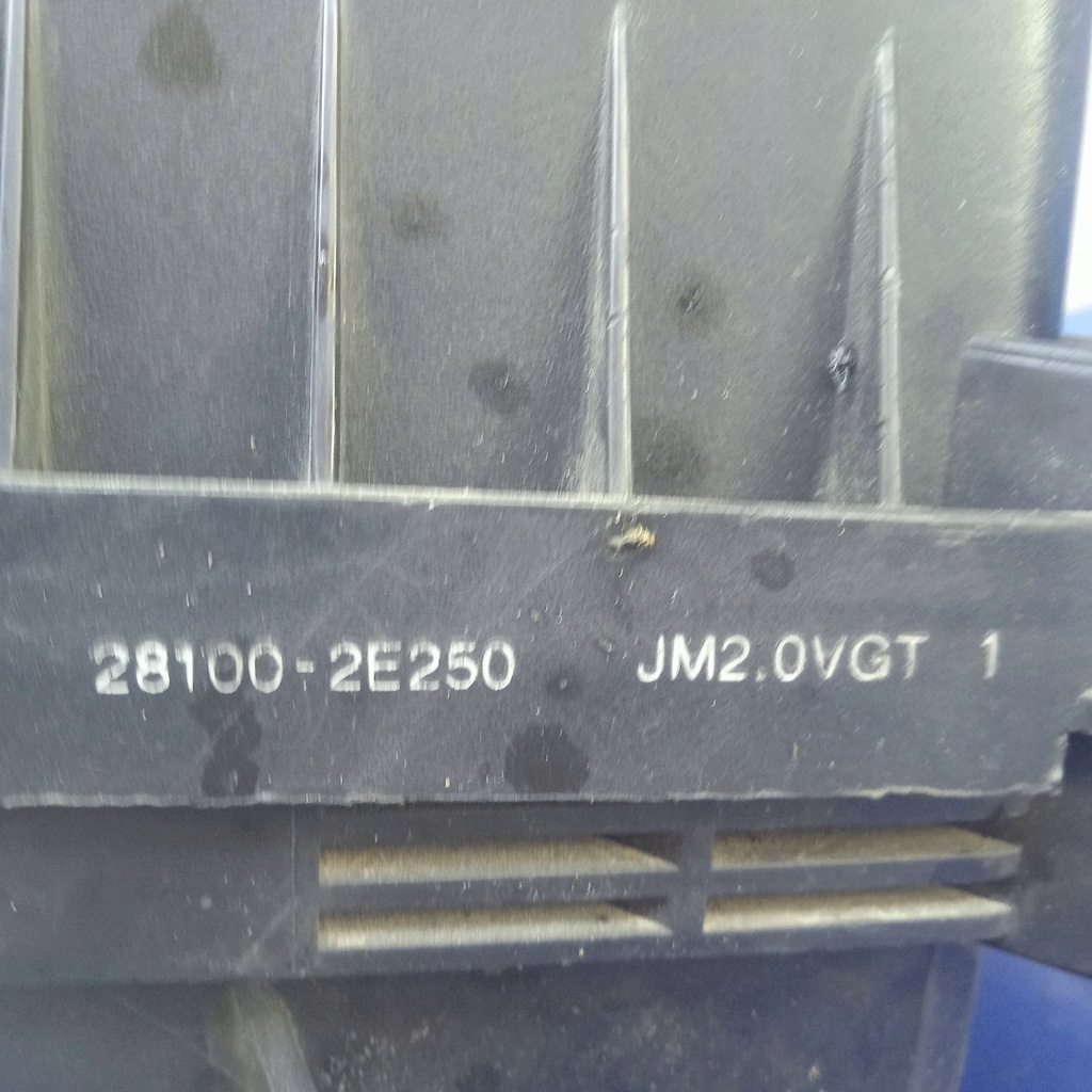 фото №7, Hyundai tucson i корпус фильтра воздуха кассета впуск 28111-2e000