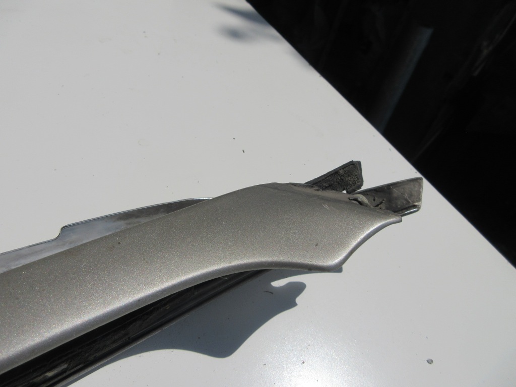 Купить Накладки передней стекло 4шт. комплект . mercedes se w126