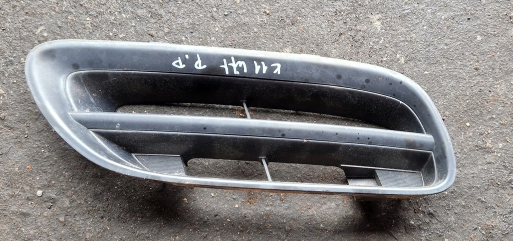 фото №1, Решітка радіатора решітка радіатора права nissan micra k11 lift