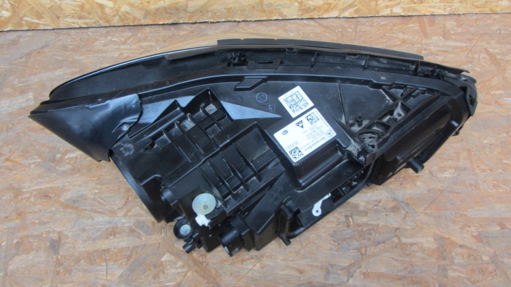 фото №9, Передня ліва лампа mercedes w247 b-klasa full led