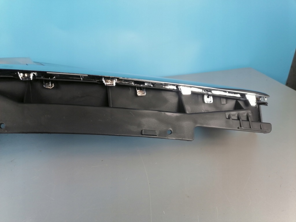 Решітка  решітка радіатора w212 mercedes klasa e з накладки Ціна