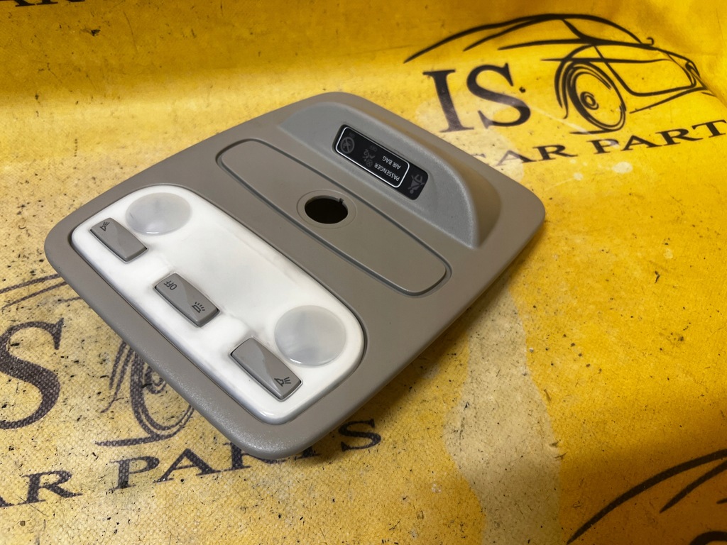 фото №2, Лампа потолочный освещение салона renault captur i przedlift