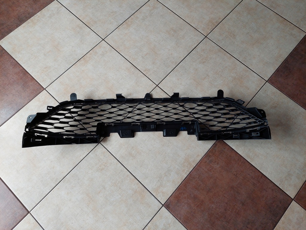 фото №5, Решітка бампера - перед - renault zoe - lift