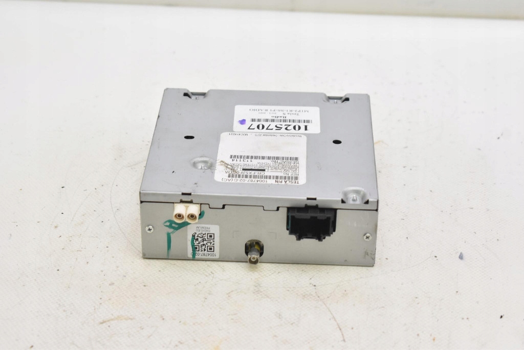 Блок управления модуль радио 1004787-02-d tesla model s 12-20 в Украине