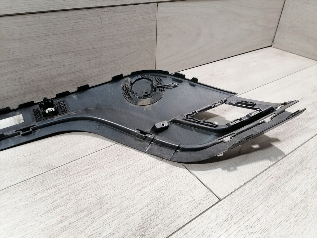 фото №11, Evoque спойлер бампер задняя k8d2-17f784-cb