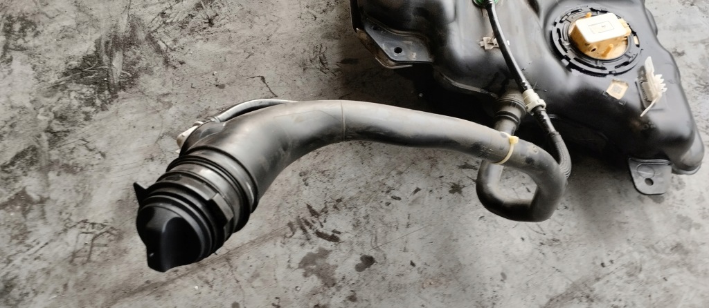 Бак топлива bak renault kangoo iii iv 21- 1.5 dci adblue 172015582r Недорого