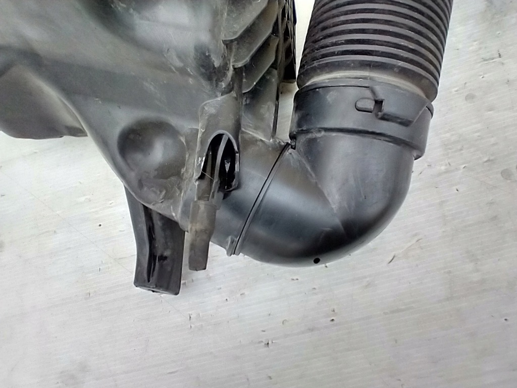 Купить Citroen c5 x7 3.0 hdi корпус фильтра воздуха расходомер 9683955980