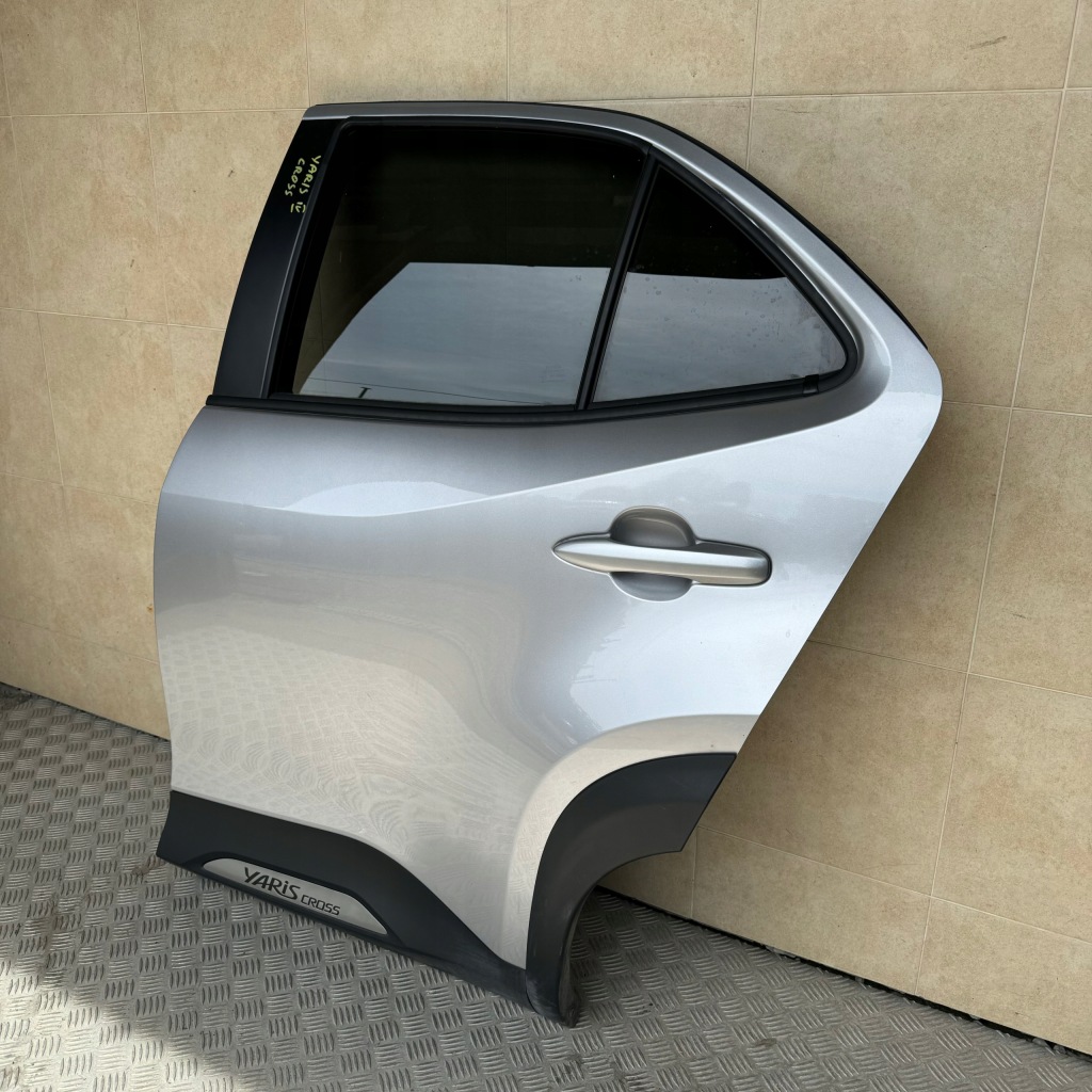 фото №3, Двері задні ліва toyota yaris cross hybrid 2023 rok