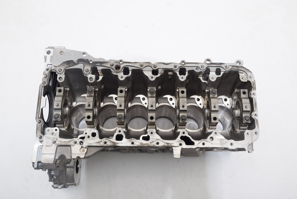 фото №9, Bmw g20 g30 g11 g01 g05 g07 3.0d b57 блок двигателя