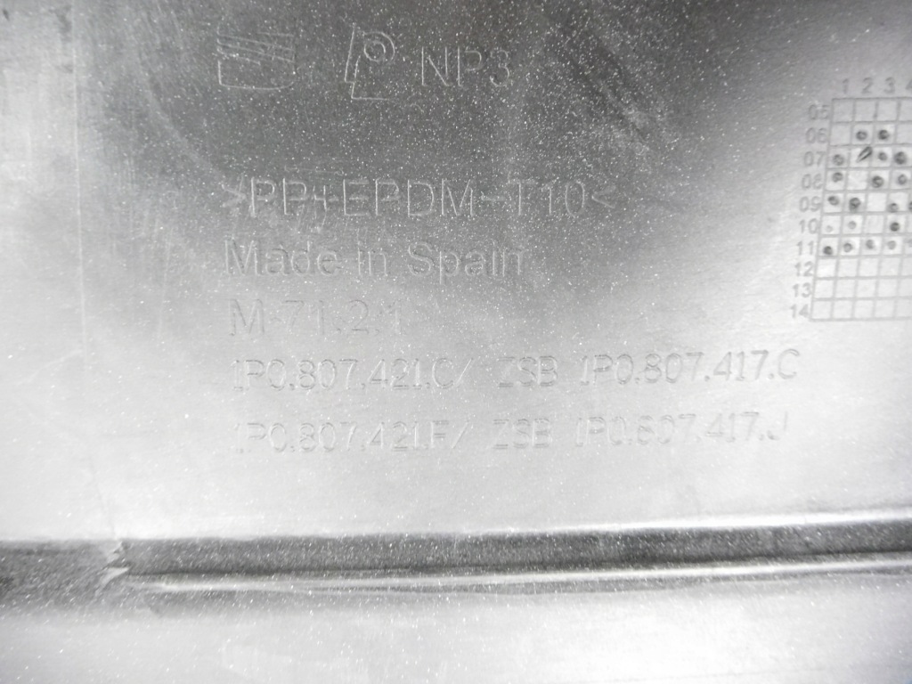 Кришка бампера заднього seat leon 1p0807417c Недорого