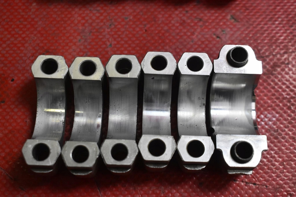 фото №9, Головка двигуна 08692974002 volvo s70 v70 2 ii 2.4 d5 163 km 00-05