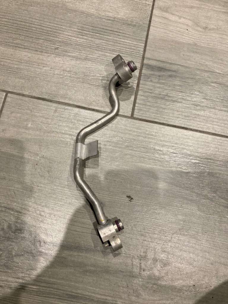 фото №2, Audi e-tron 4ke шланг кондиционера трубка oryg