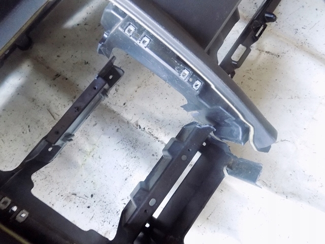 фото №7, Dodge magnum 300c 05r приборная панель консоль приборная панель