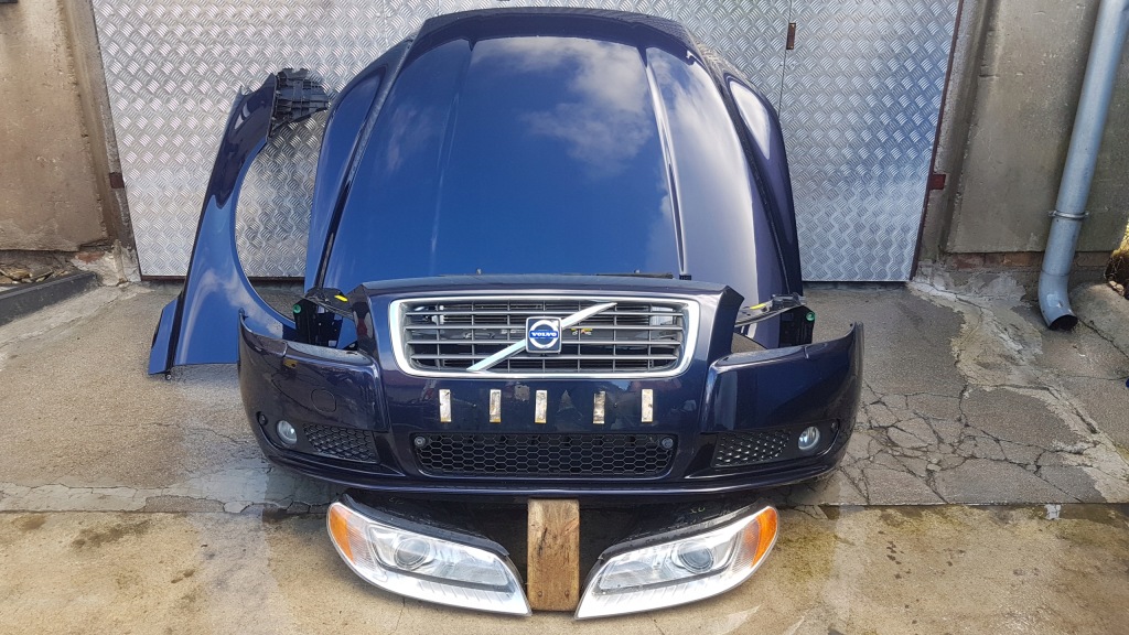 фото №1, Pas передний kompletny volvo v70 xc70 s80