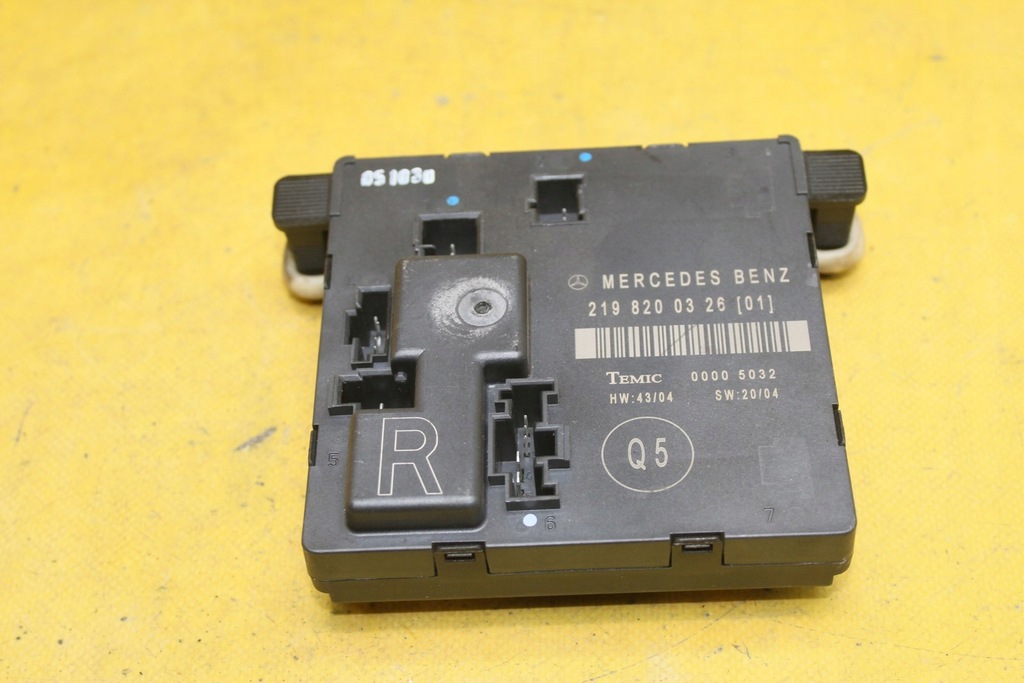 фото №1, Модуль дверь правый задняя 2198200326 cls w219