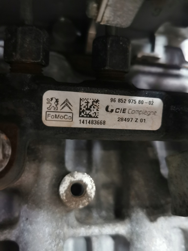 Двигатель kompletny peugeot 308 t9 1.6 e-ehdi 9h05 10jbfb Цена