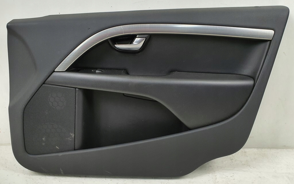 фото №1, Обивка обшивка правый перед volvo v70 iii europa