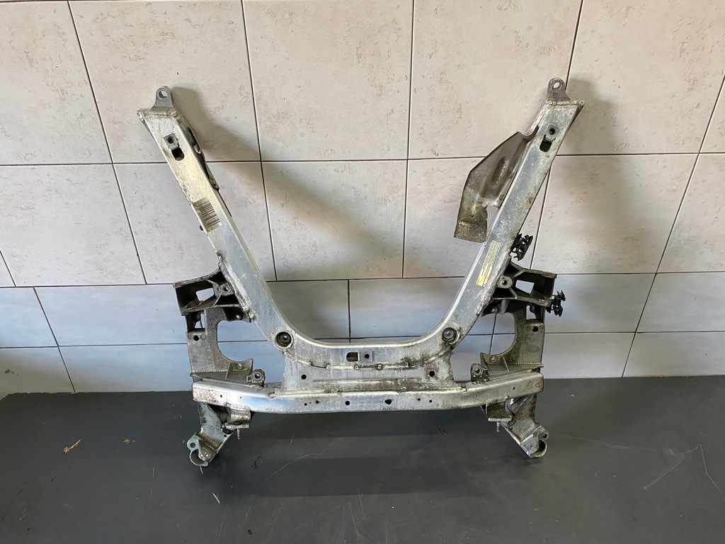 фото №8, Підрамник підрамник перед bmw 7 e65 e66 6752293 6752294 3.0d 4.4i 01-09r