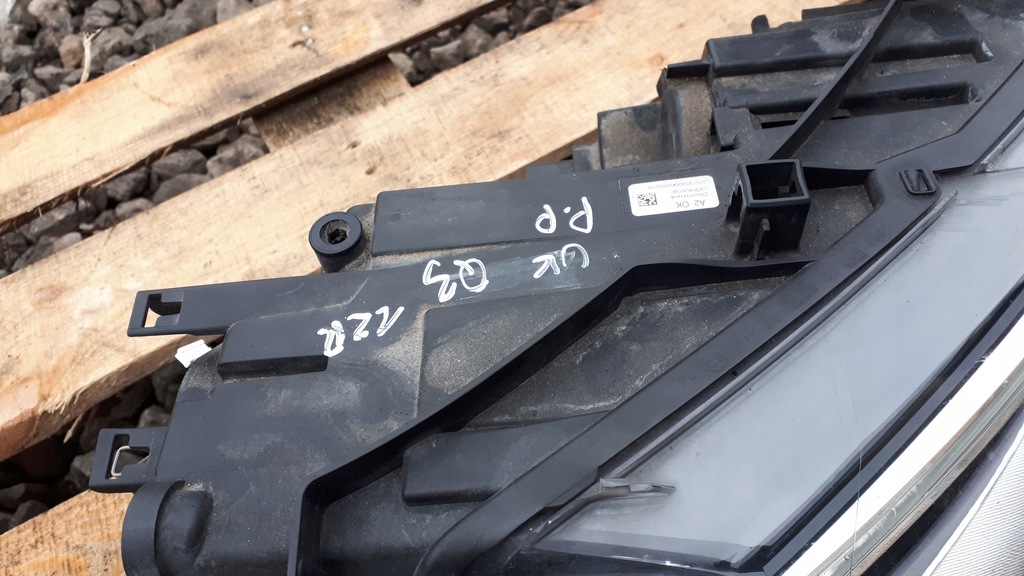 фото №15, Лампа фара перед правый audi q3 8u s-line 11-