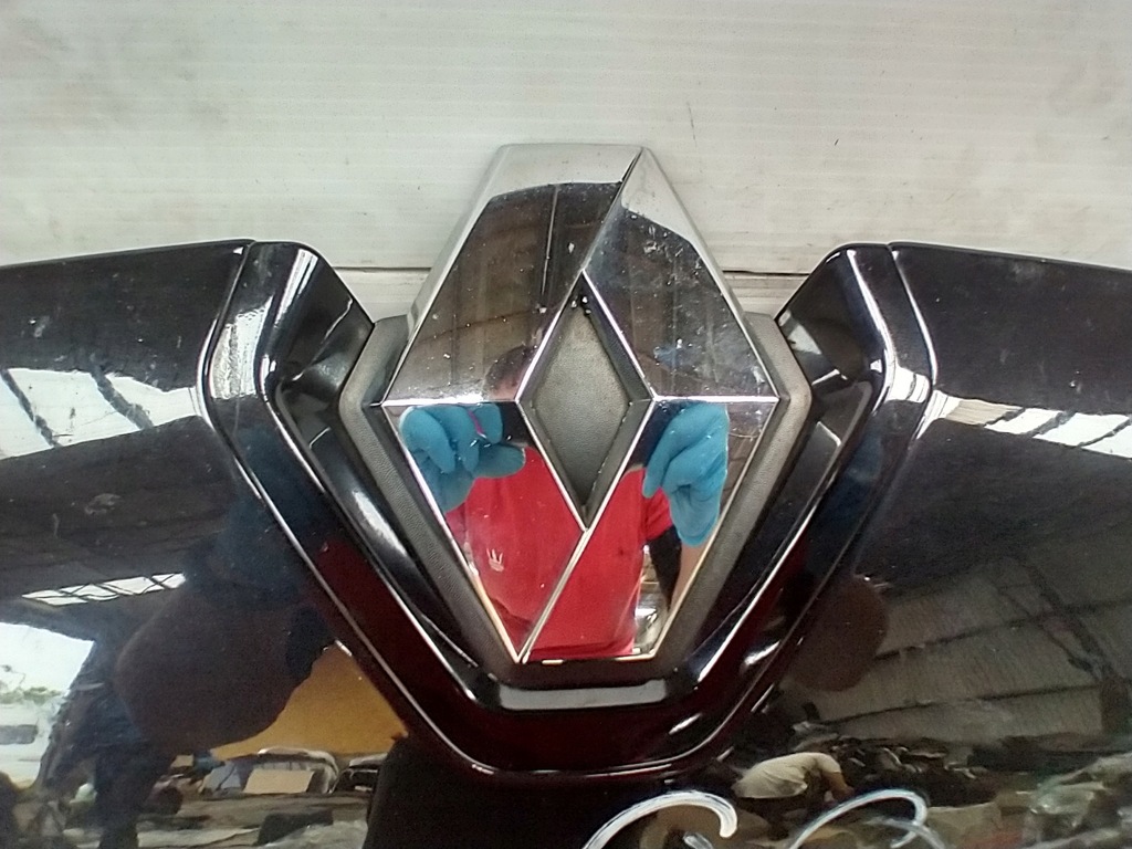 фото №10, Renault megane iii капот кришка двигуна