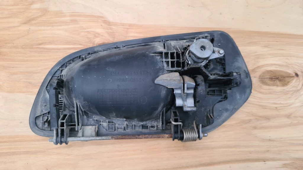 фото №3, Mercedes actros mp4 ручка двері права