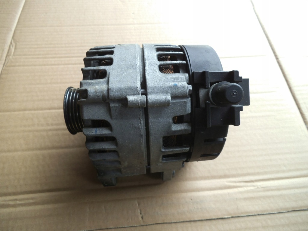 Купить Mercedes генератор a0009063903