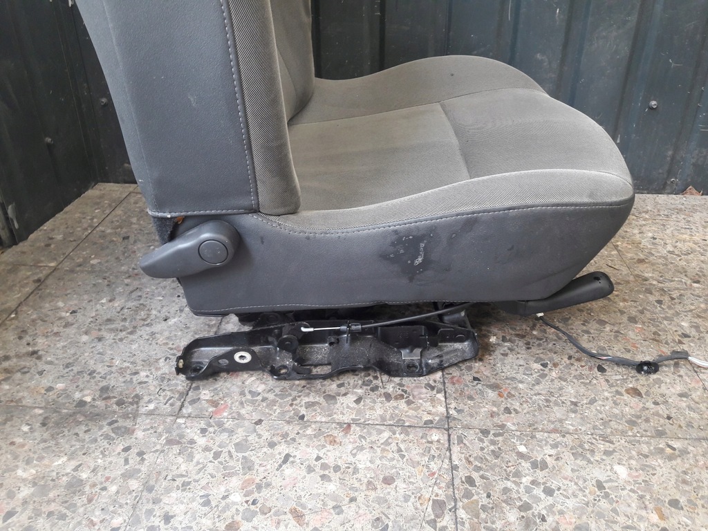 фото №14, Сиденье левый перед renault twingo ii 3d