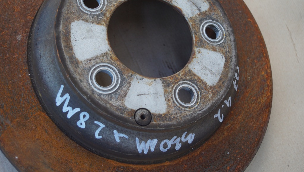 фото №8, Audi q7 4.2 тормозные диски тормозные перед 330mm