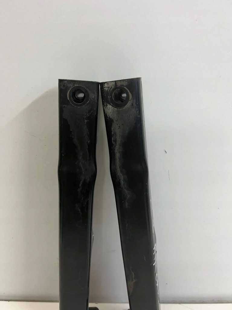 фото №7, Citroen c3 aircross 2017- зона деформации кронштейн балка бампера комплект