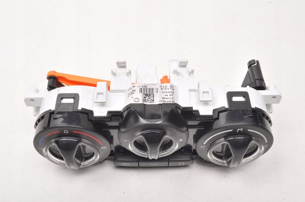 фото №11, Peugeot 208 i 2008 i панель переключатель кондиционера 9819611577