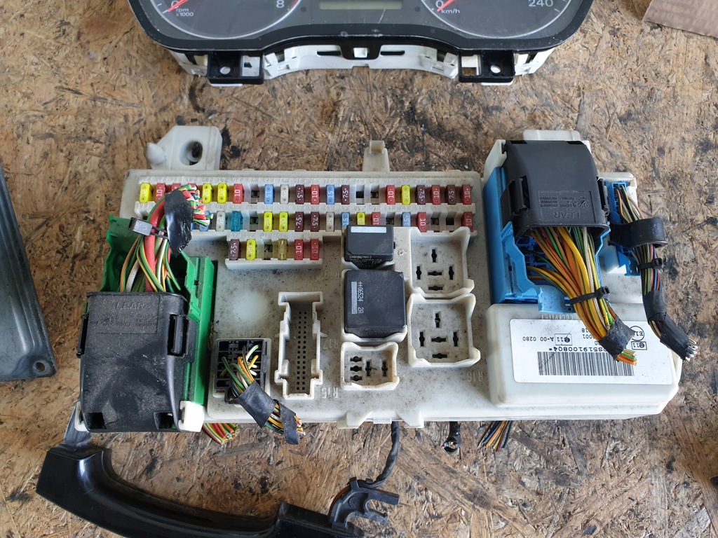 фото №11, Комплект бортовой компьютер блок управления двигателя focus mk2 1,6