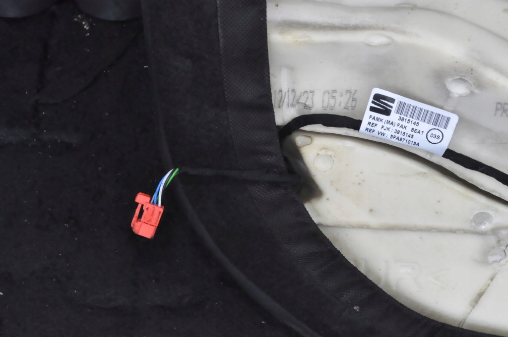 фото №7, Cupra formentor заднее сиденье задняя задняя