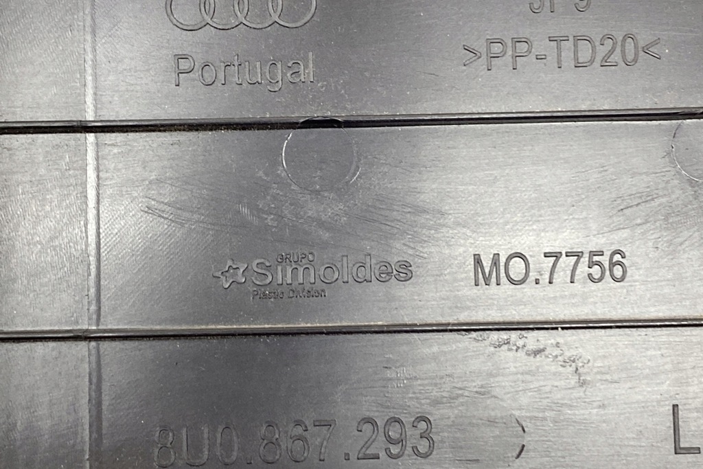 фото №7, Audi q3 8u ліва сторона b блок двигуна trim 8u0867293 2.00 дизель 135kw 2016