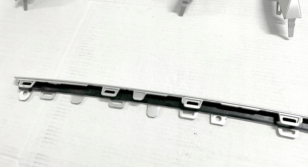 фото №10, Рамка выхлоп диффузор молдинг бампера audi a3 rs3 8v4 8v - kpl