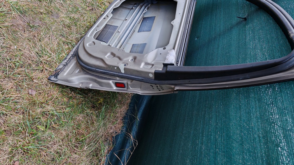 фото №12, Дверь правый перед mercedes w251 r klasa код лакокрасочного покрытия 723 c723 оригинал