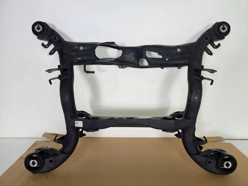 фото №1, Подрамник подрамник задняя задний audi a6 c8 4ko