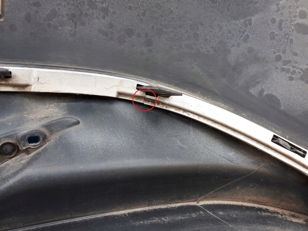 фото №16, Toyota corolla e21 kombi 19- бампер задній задня