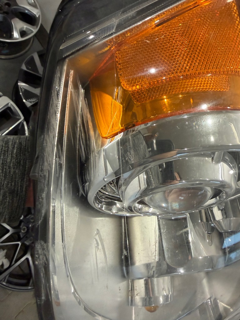 фото №9, Лампа перед передняя правая chrysler voyager v 2008- ксенон 05113338ae