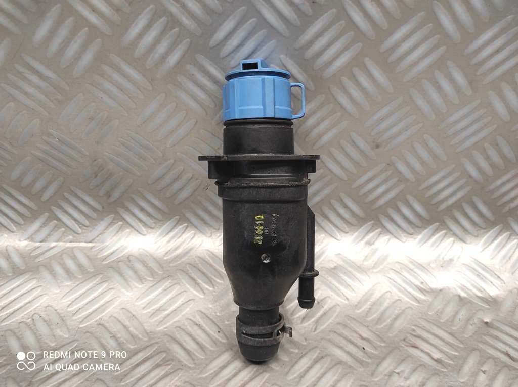 фото №1, Заливная горловина жидкость adblue opel vivaro b 1.6 dci