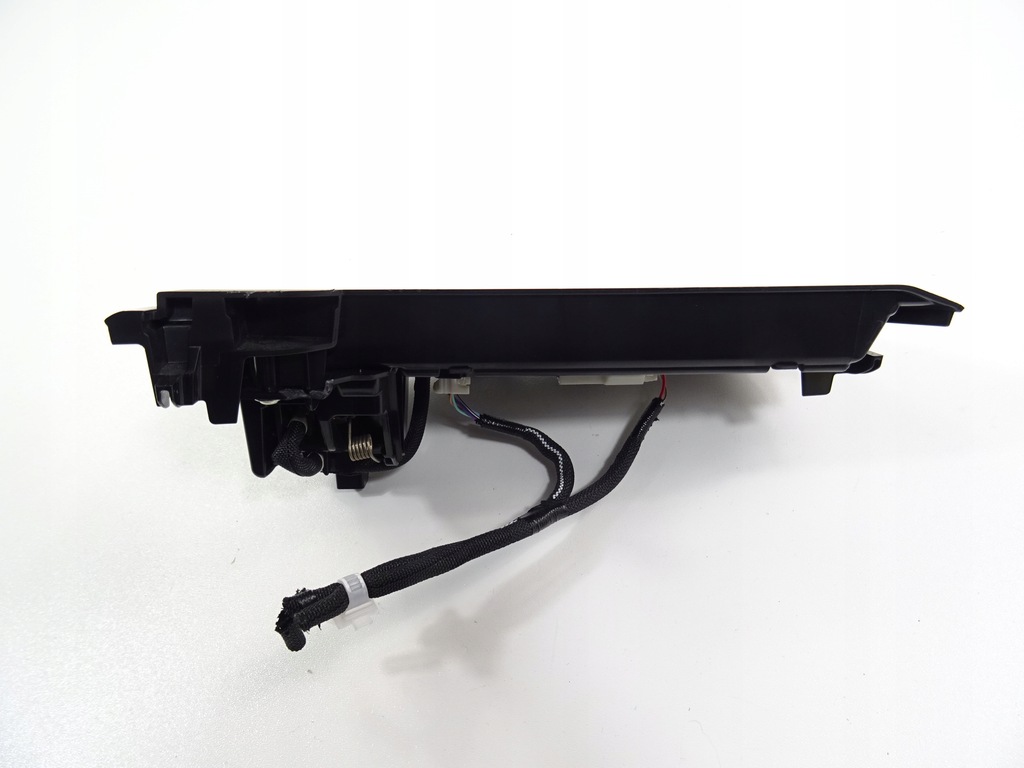 фото №7, Lexus ux 250h панель полка прикуривателя колодка жгут 58813-76010 58820-76030