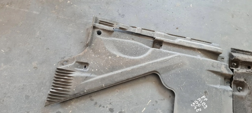 фото №10, A4 b9 8w защита подвеска правая правый перед 8w0825208a a5 8w