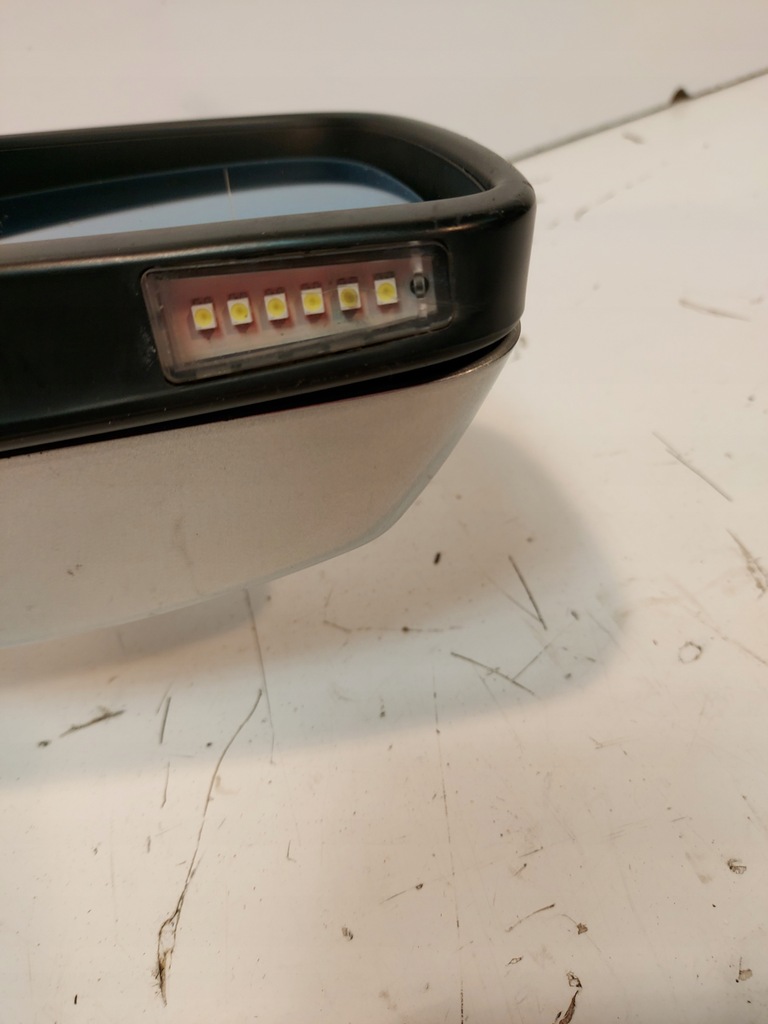 фото №11, Зеркало правое bmw e60 354/7 3 pin led titansilber