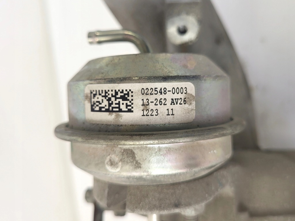 Купити Турбонагнітач ліва turbo mercedes w222 s320 200kw автоматична коробка передач 150km