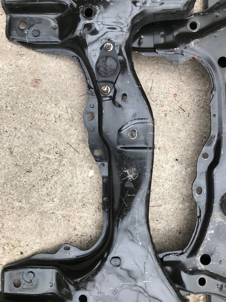 фото №9, Балка oś підрамник підрамник перед передня corolla e11 e10 w-wa