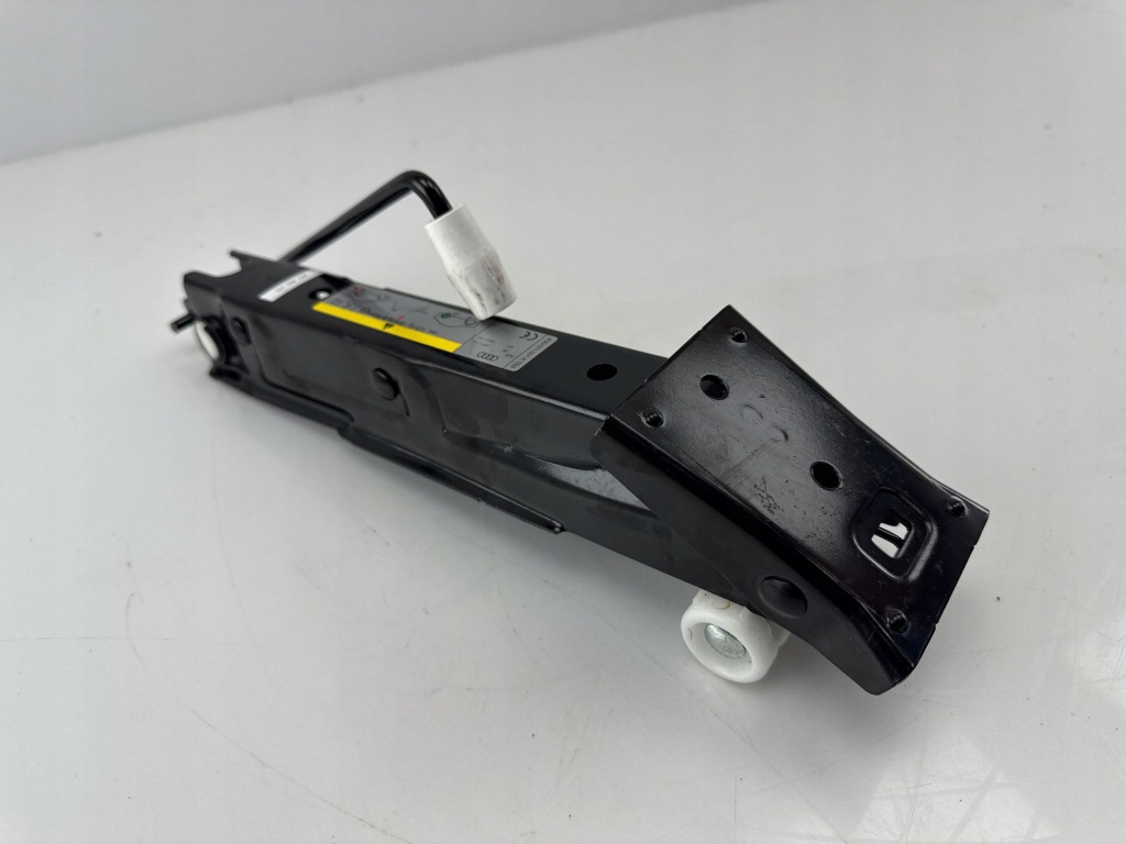 Audi a6 c7 2015 с задний домкрат автомобильный в Украине